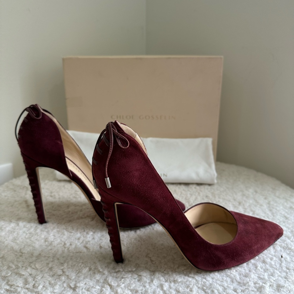 Chloe Gosselin Burgundy Suede Pumps. Size 39.